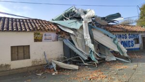 Senamhi activa alerta naranja por vientos fuertes en siete departamentos