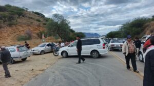 Tarija levanta bloqueos tras acuerdo por caminos y combustible