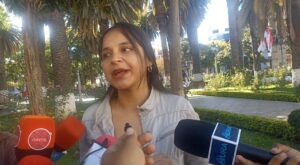Nushenka Gaite asume como alcaldesa interina y centra su gestión en la transición municipal