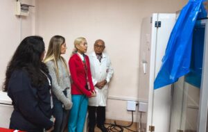 Tarija fortalece su sistema de salud con uno de solo tres ultracongeladores existentes en Bolivia