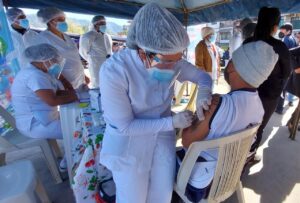 Alerta en salud: Denuncian despidos injustificados en Tarija y amenazan con medidas