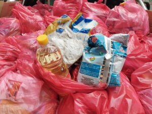 Plantean aumentar a ocho las canastas alimentarias para adultos mayores
