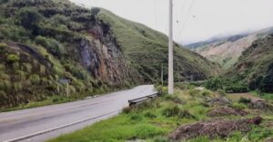 Transporte interprovincial denuncia abandono de carreteras en Tarija