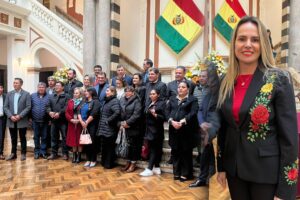 Paz promulga Ley de Retorno Económico impulsada por Karina Liebers